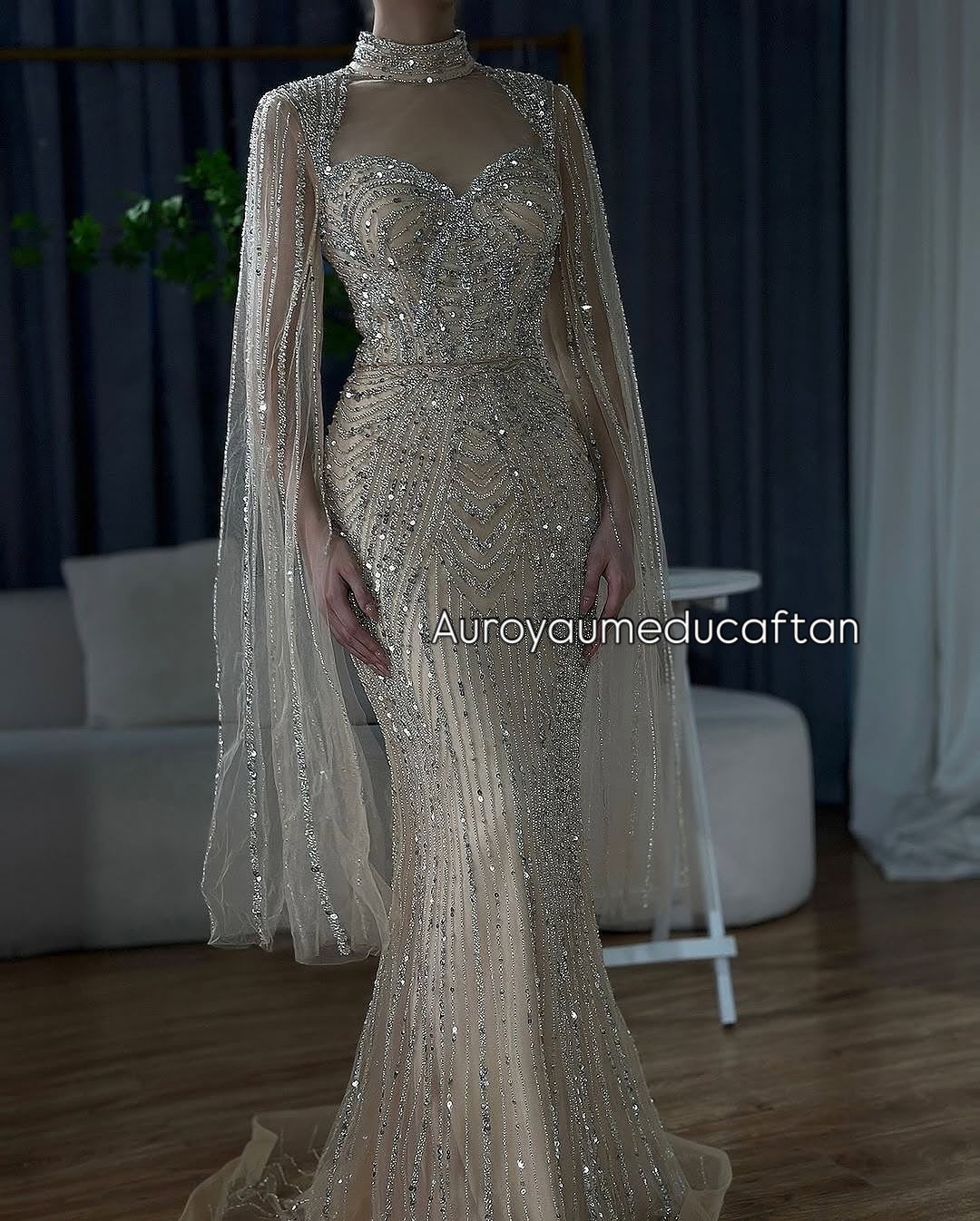 Robe Lyla