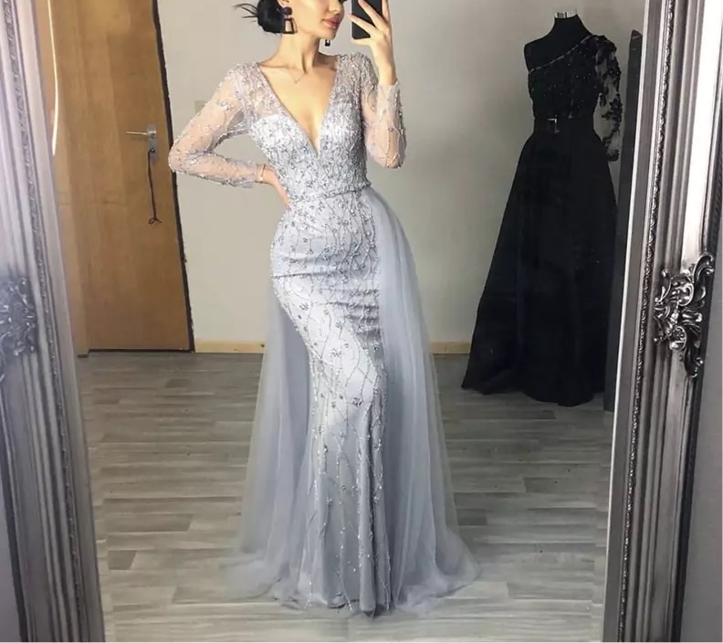 Robe Élif