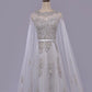 Robe cape dentelle