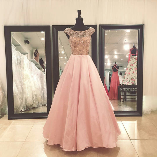 Robe Sherri