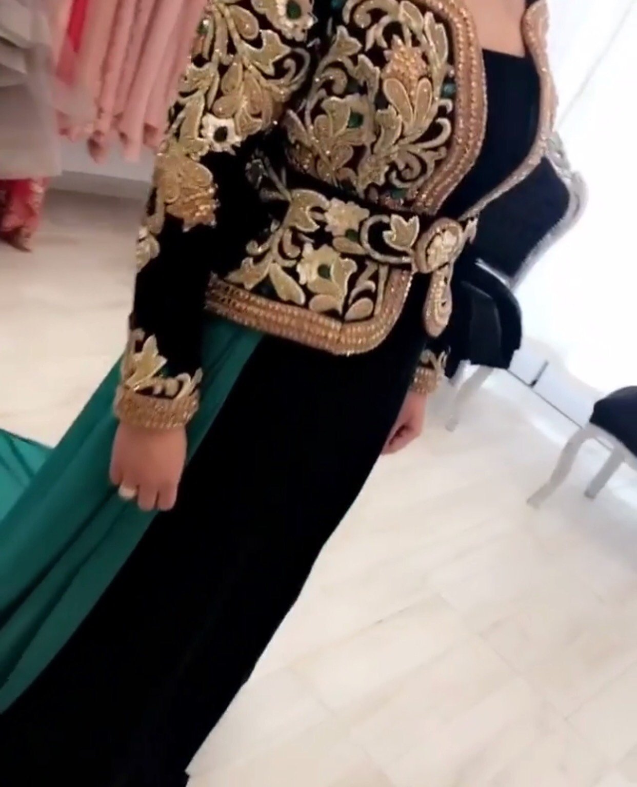 Karakou eva vert