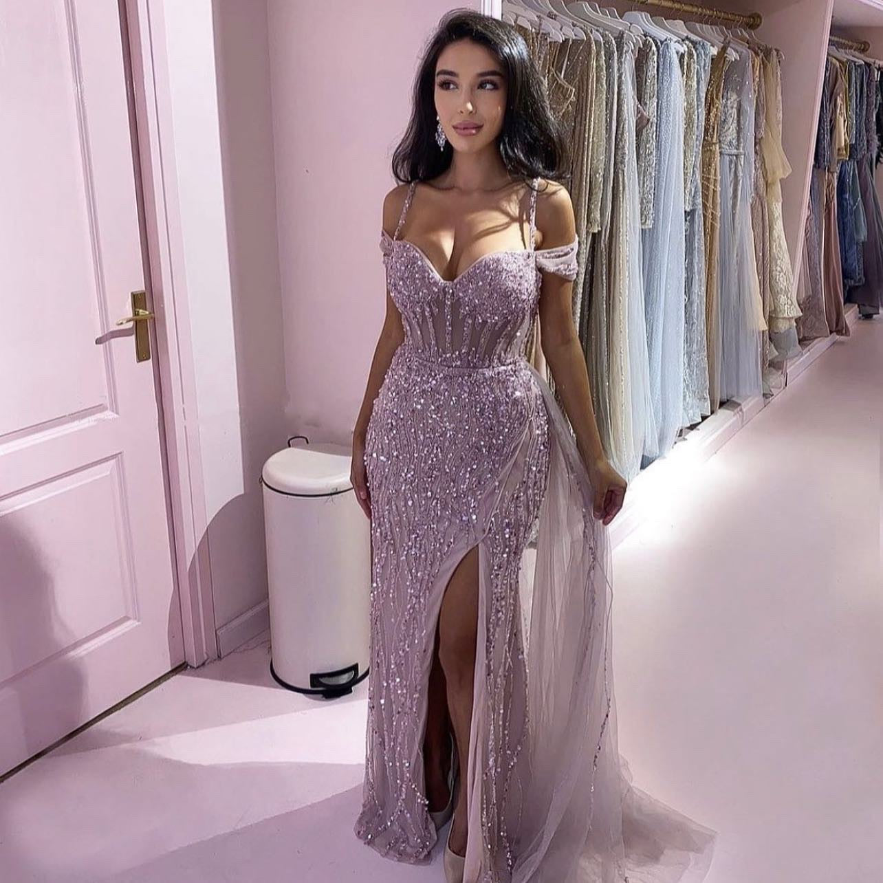 Robe Adiara