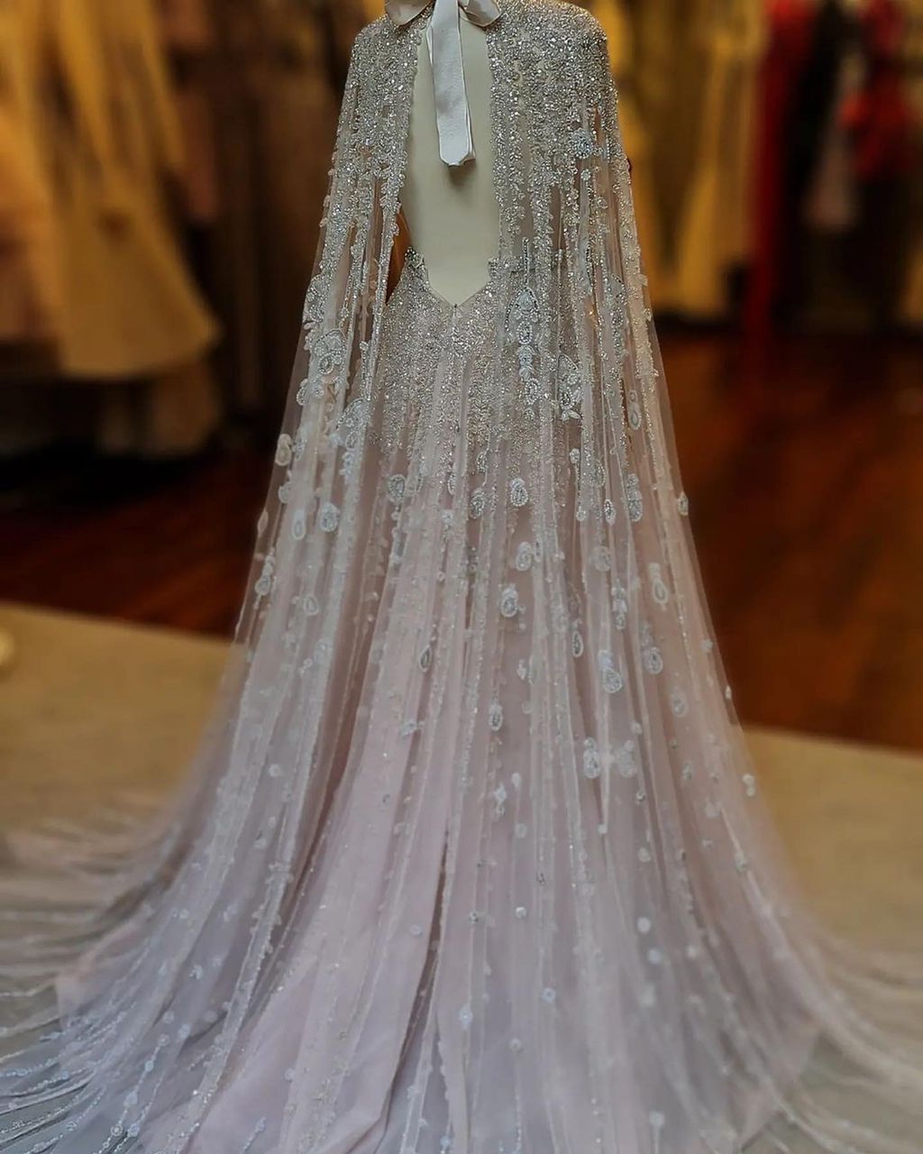 Robe Valentina